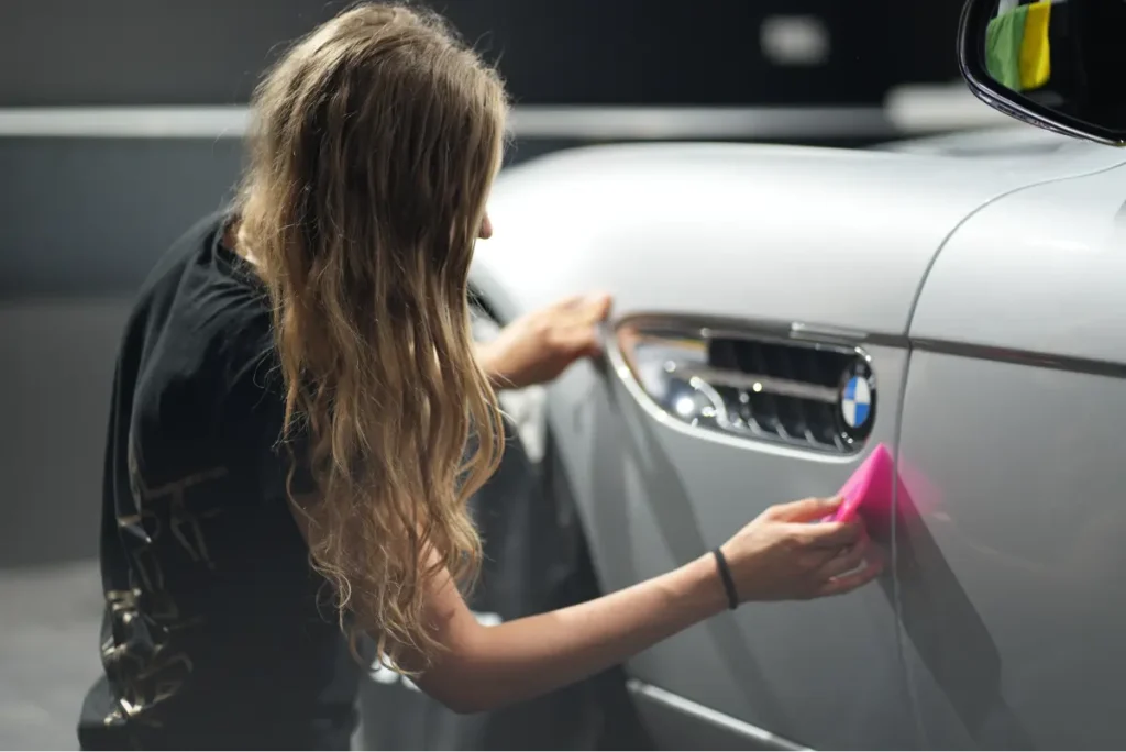 Dlaczego warto zabezpieczyć auto folią PPF?